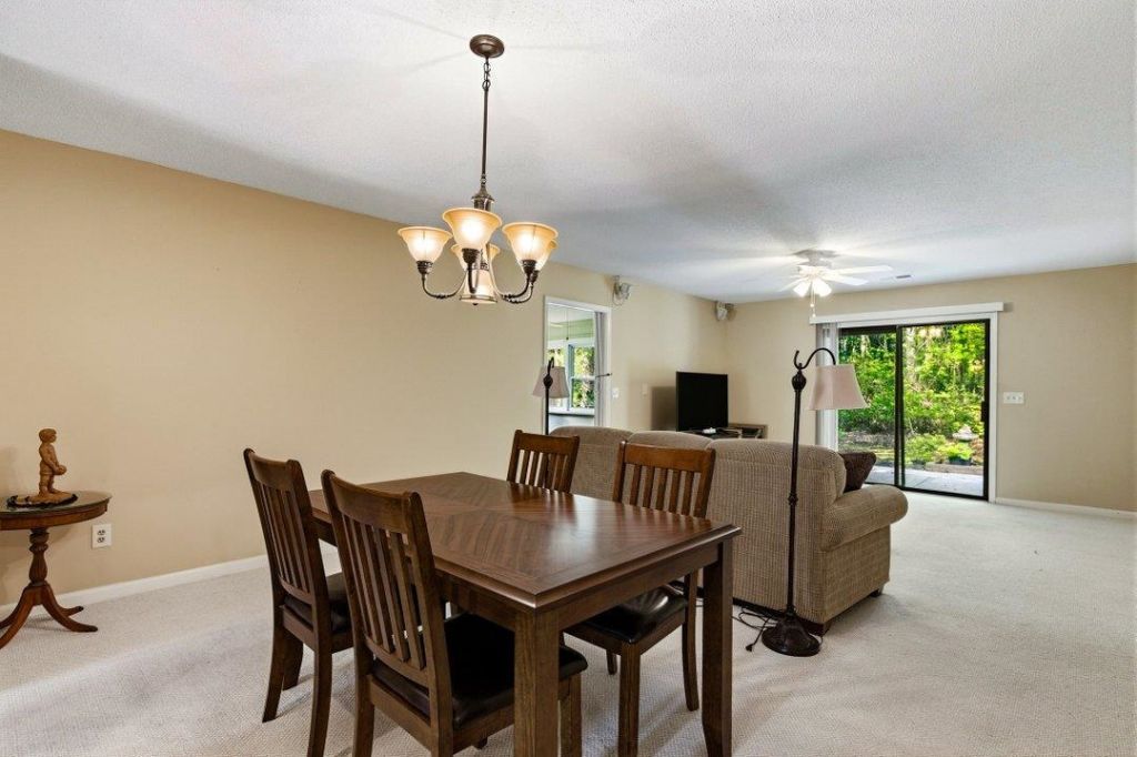 107 Mayberry Ln.  Photo 5