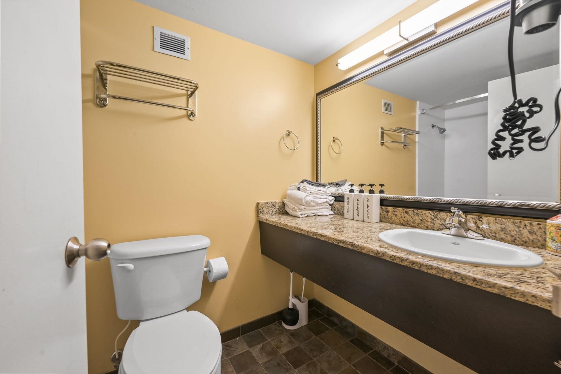1501 S Ocean Blvd. Photo 7