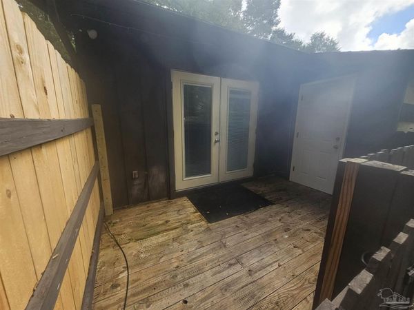 6003 Born Dr, Pensacola, FL 32503