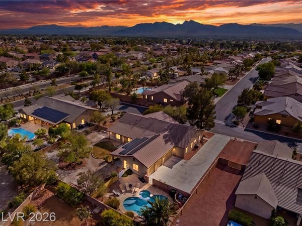 8088 Winchester Bluff Street, Las Vegas, NV 89131