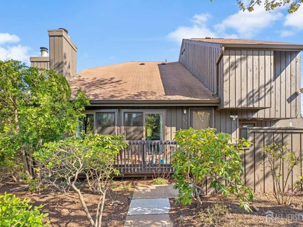 496 Westgate Drive, Edison, NJ 08820