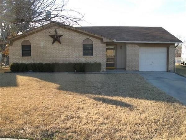 1 Skyview Court, Brownwood, TX 76801