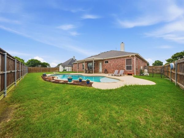 603 Cedar Drive, Pilot Point, TX 76258