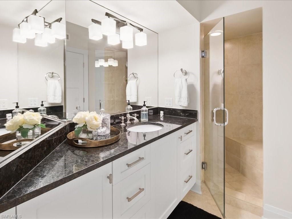 4551 Gulf Shore Blvd N, Unit 1606, Naples, FL 34103 Photo