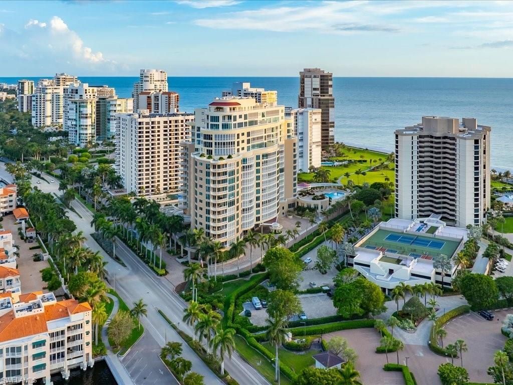 4551 Gulf Shore Blvd N, Unit 1606, Naples, FL 34103 Photo