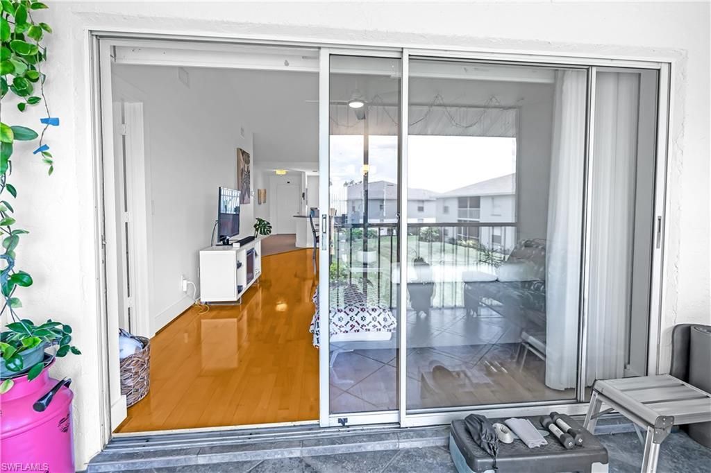 1330 Derbyshire Ct, Unit E203, Naples, FL 34116 Photo