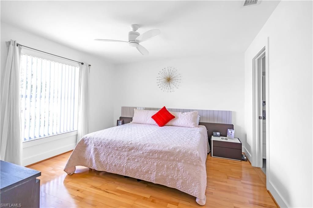 1330 Derbyshire Ct, Unit E203, Naples, FL 34116 Photo