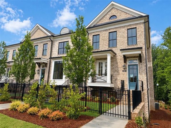 200 Midnight Oak Run, Unit 4, Alpharetta, GA 30009