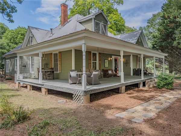91 Boogers Hill Road, Oxford, GA 30054