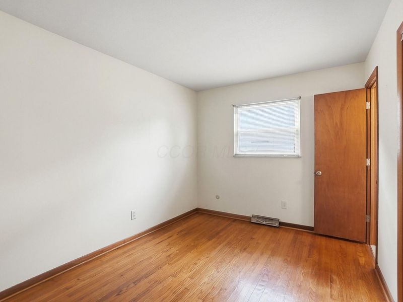 5546 Satinwood Drive , Columbus, OH 43229 Photo 27