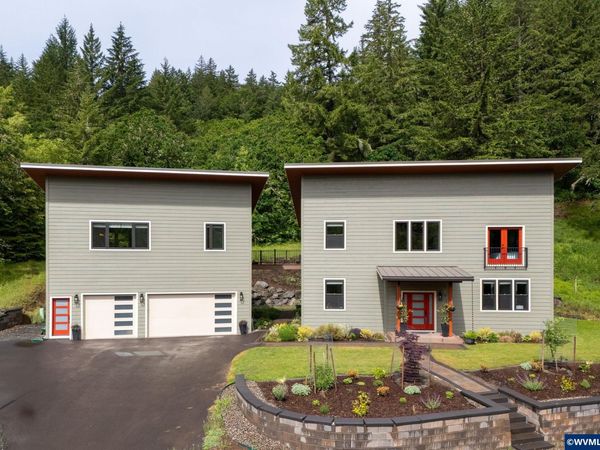 7060 NW Oak Creek Dr, Corvallis, OR 97330