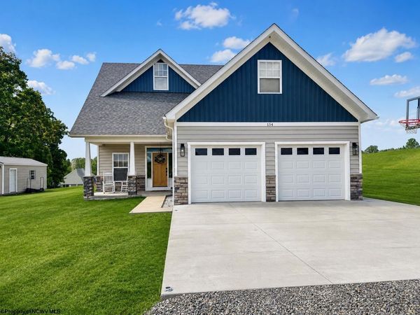 154 Thornberry Lane, Ellamore, WV 26267