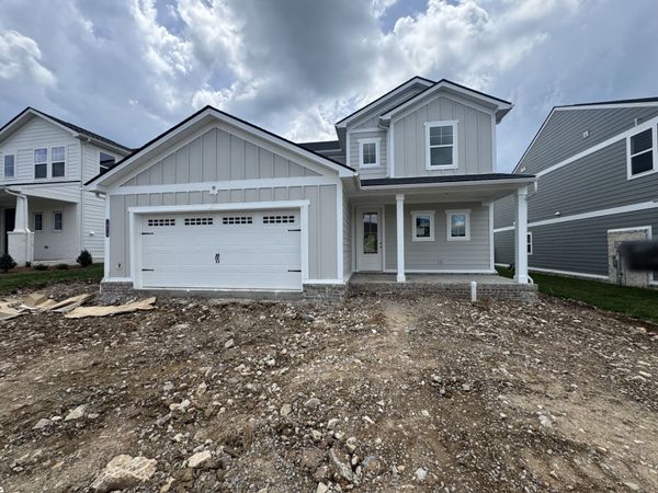 1924 Hildebrand Lane , Columbia, TN 38401