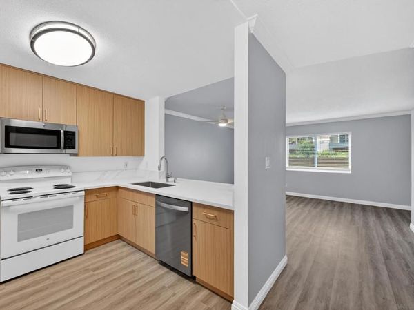 7545 Charmant Dr, Unit 1301, San Diego, CA 92122