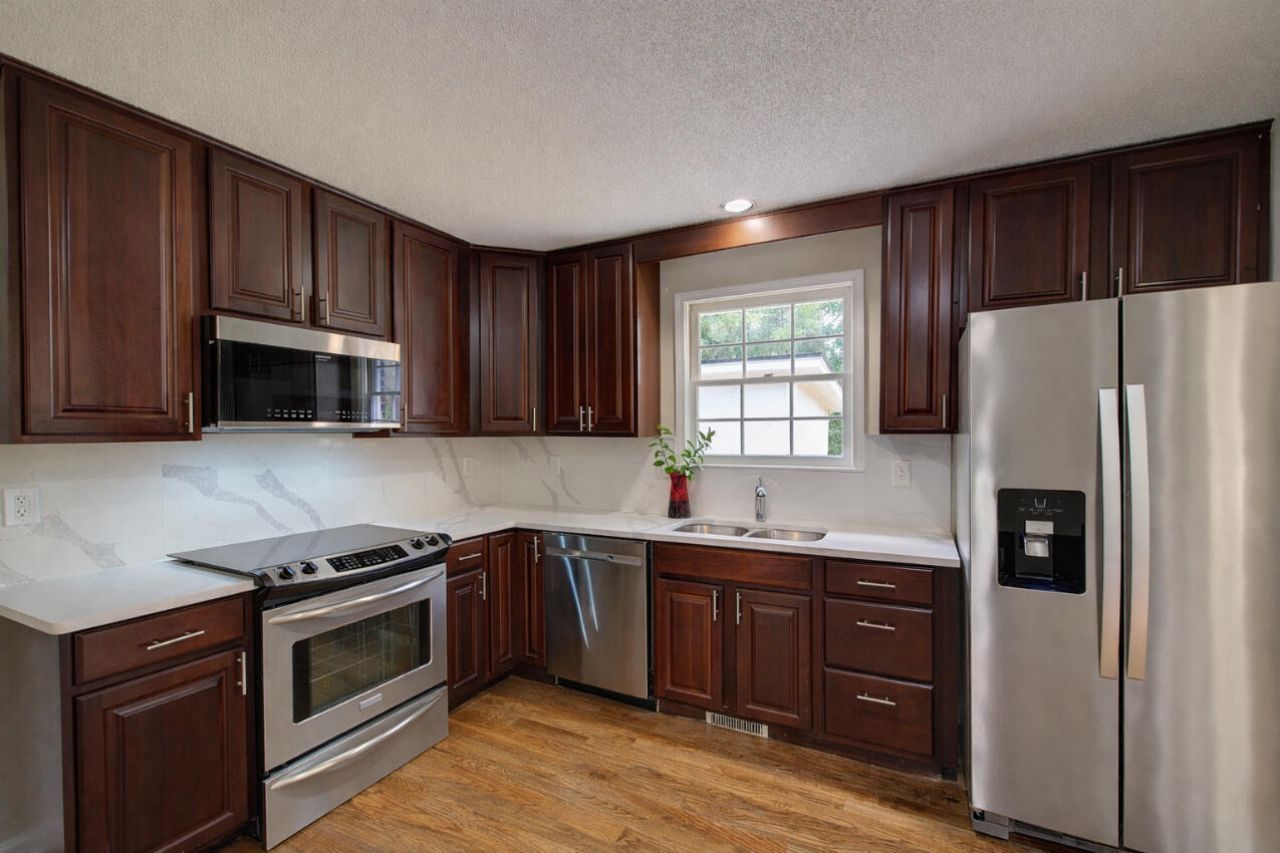 1339 Kiki Way Photo 16