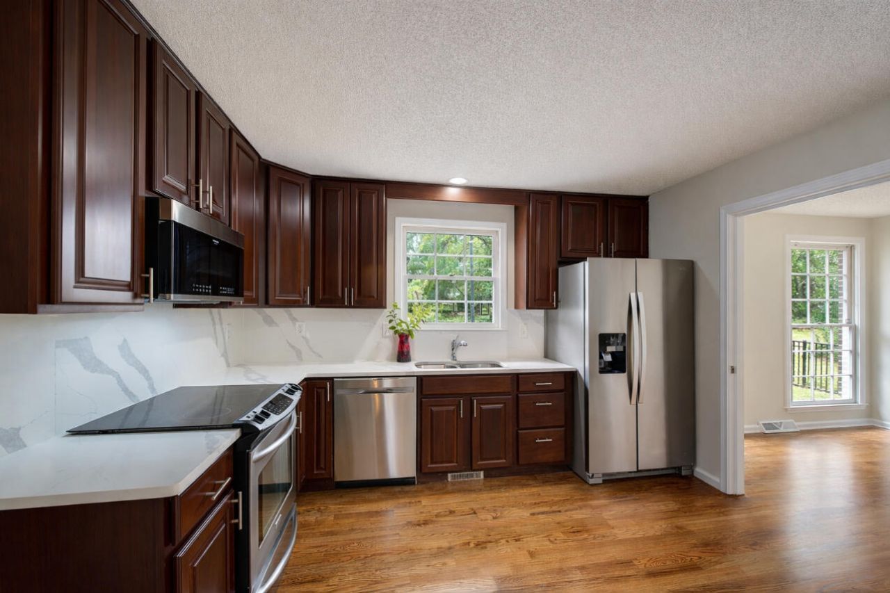 1339 Kiki Way Photo 17