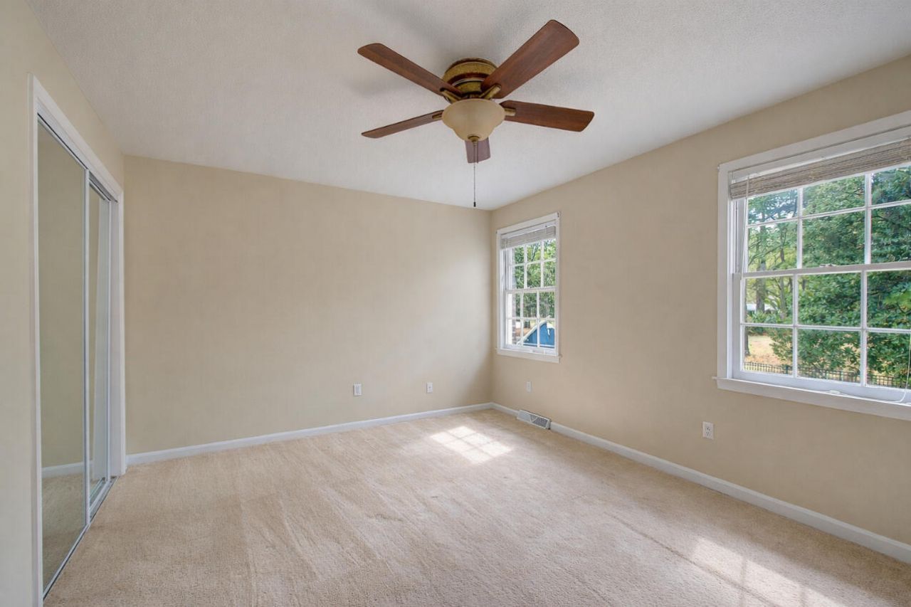 1339 Kiki Way Photo 20