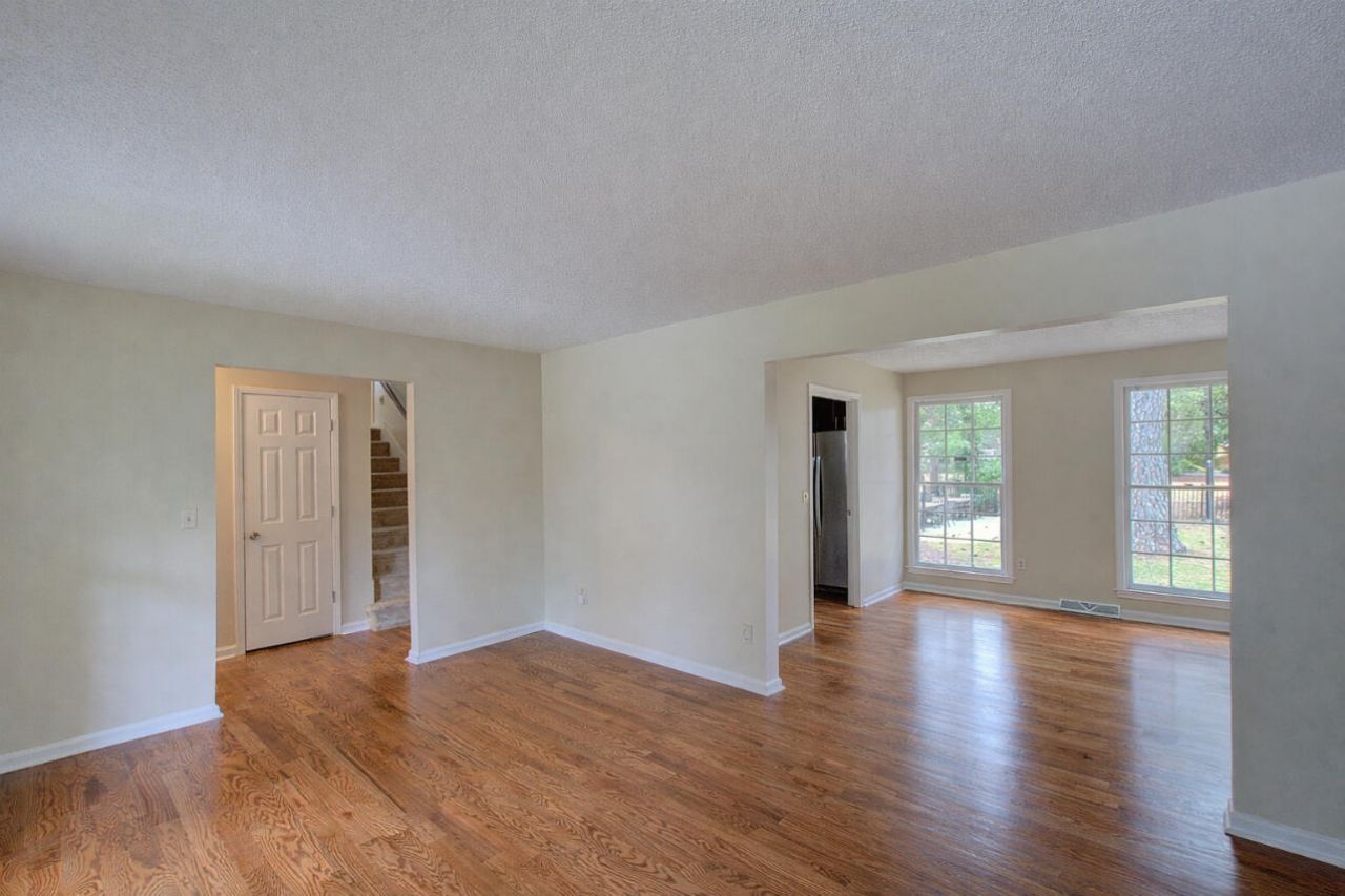 1339 Kiki Way Photo 43