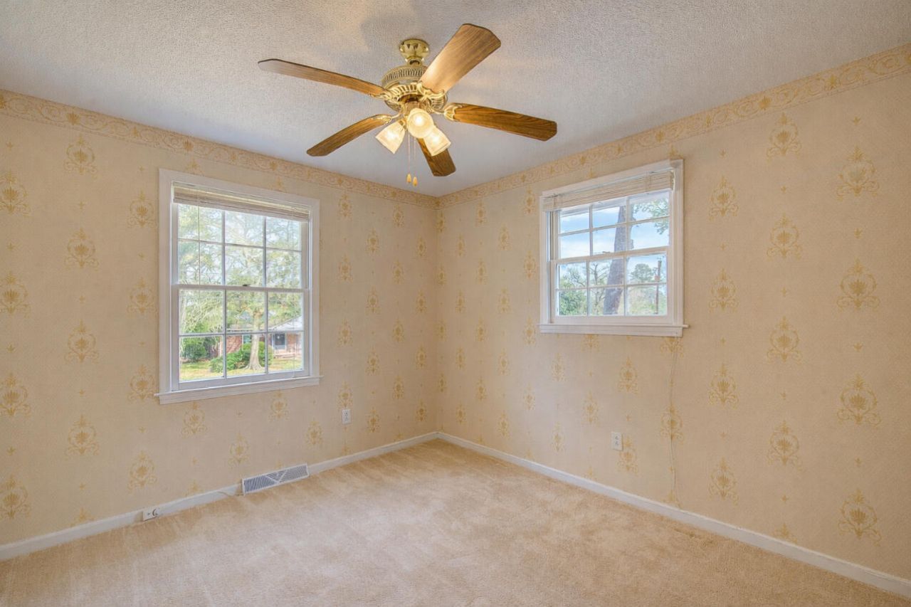 1339 Kiki Way Photo 52