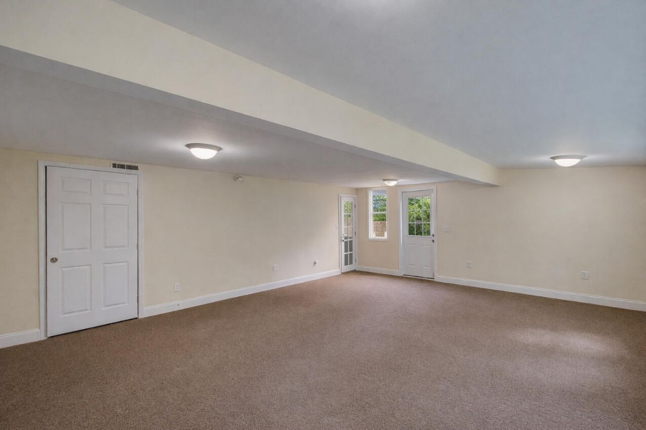 1339 Kiki Way Photo 56