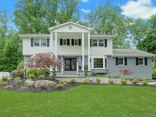 8 Dunmore Road , New City, NY 10956