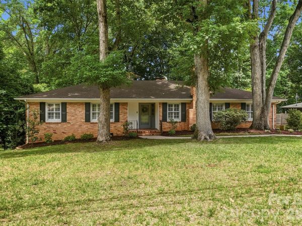 6535 Burlwood Road, Charlotte, NC 28211