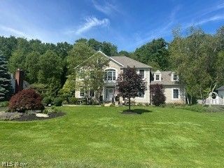 18310 Hearthstone, Chagrin Falls, OH 44022 Main Photo