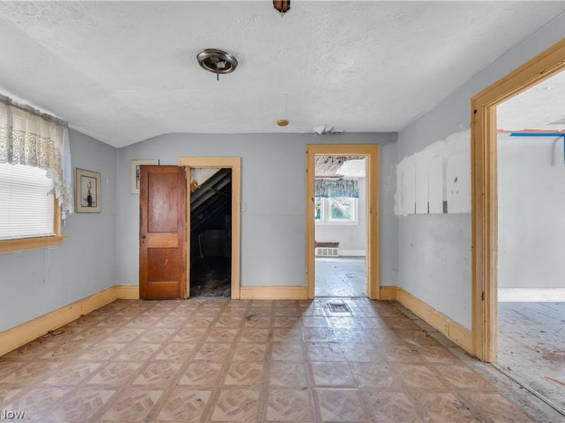 4086 E 141st Street, Cleveland, OH 44128 Photo 17