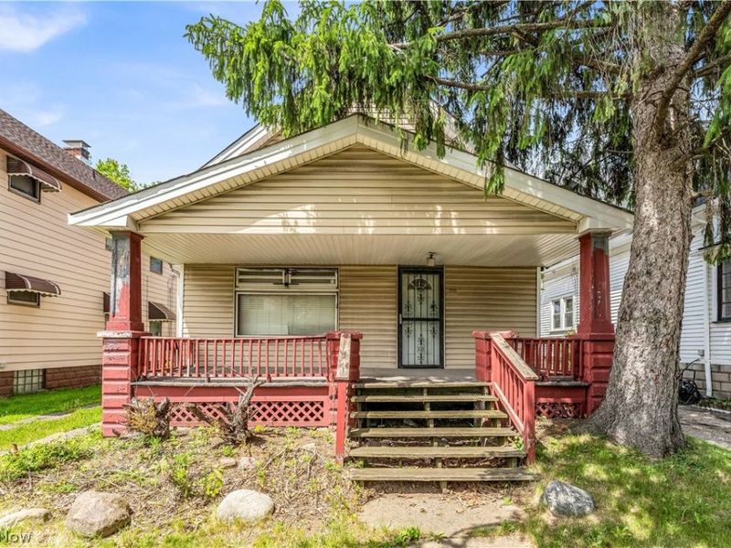 4086 E 141st Street, Cleveland, OH 44128 Photo 2