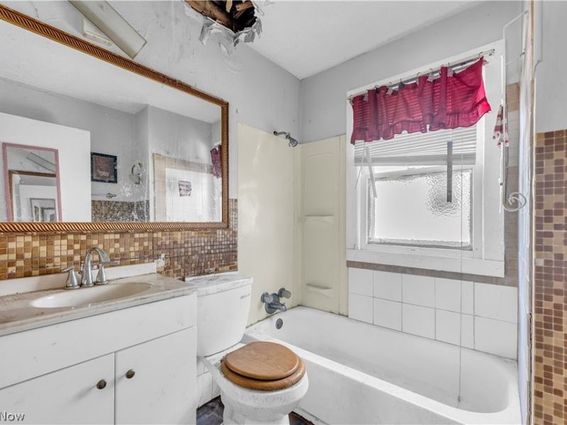 4086 E 141st Street, Cleveland, OH 44128 Photo 23