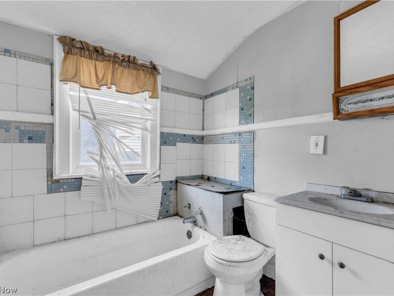 4086 E 141st Street, Cleveland, OH 44128 Photo 24