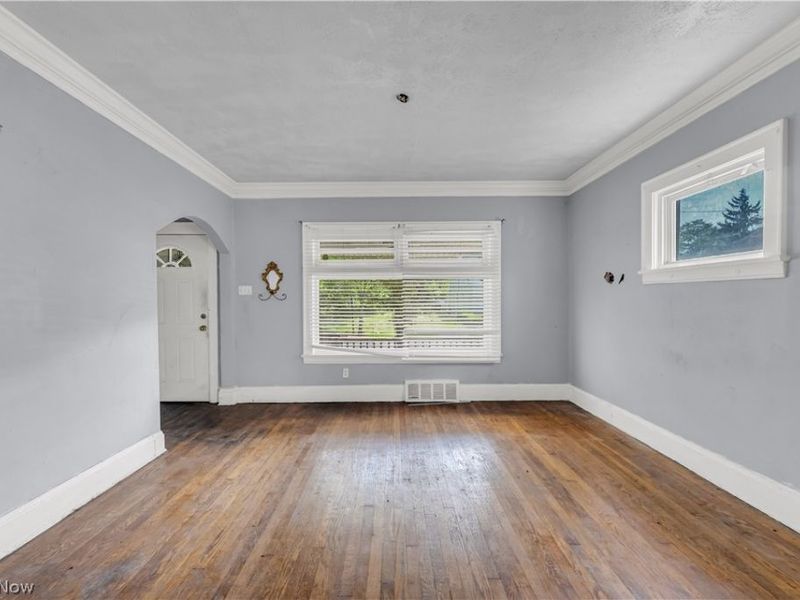 4086 E 141st Street, Cleveland, OH 44128 Photo 4