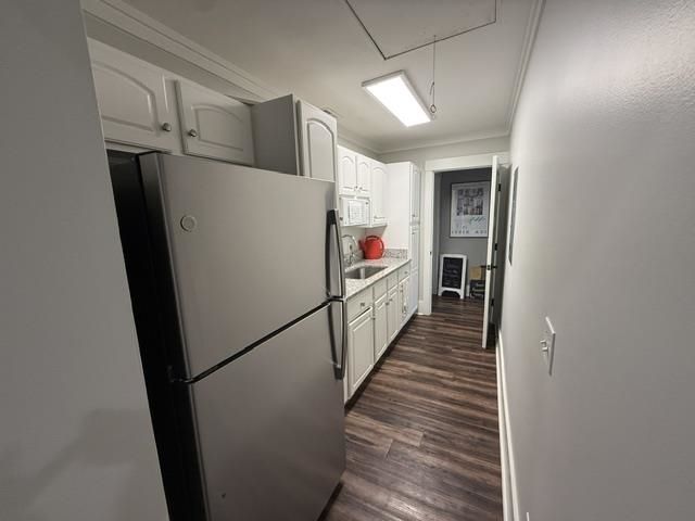 46 Professional Ln.  Photo 12