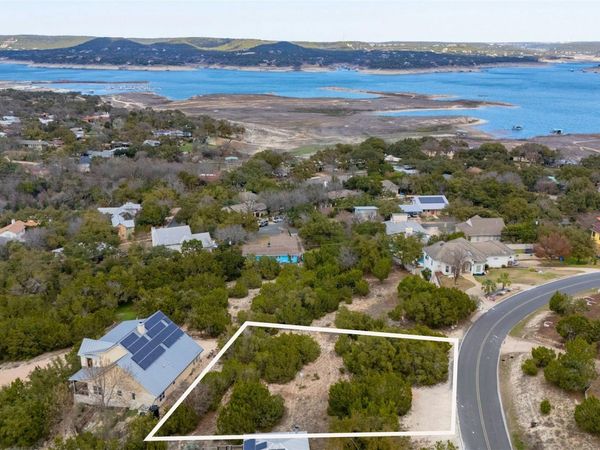 5200 McCormick Mountain DR, Austin, TX 78734