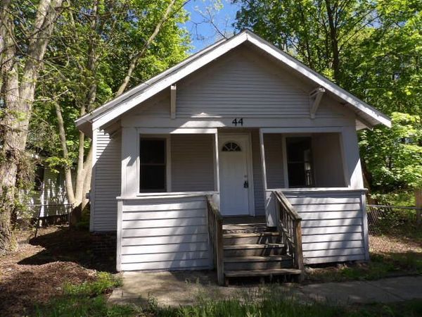 44 Harris Street, Battle Creek, MI 49037