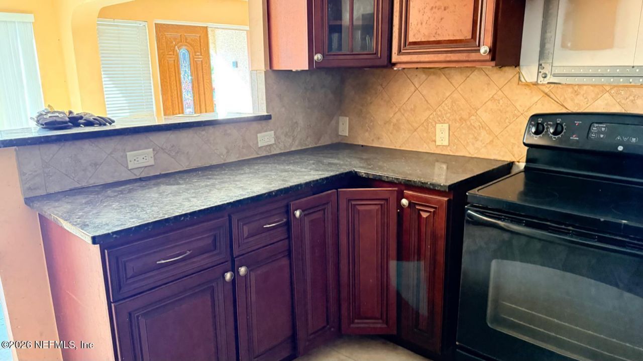 1645 Forest Hills Road, Jacksonville, FL 32208 Photo