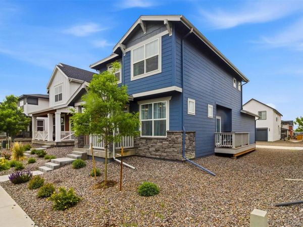 555 Aspen Avenue , Bennett, CO 80102