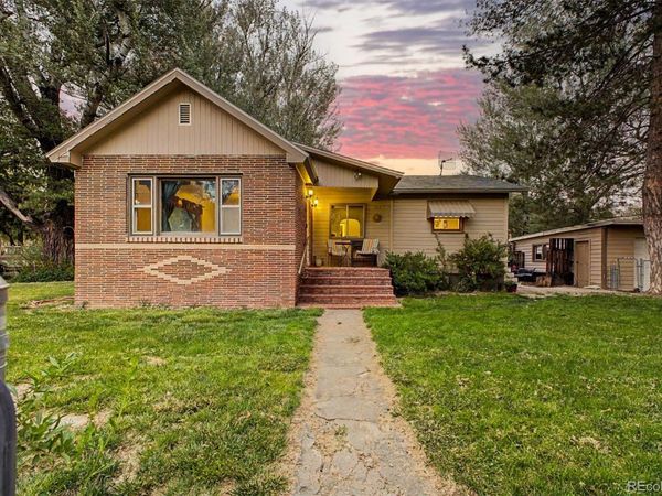 203 Railroad Avenue , Weldona, CO 80653
