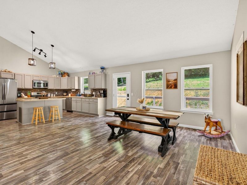 9805 Beaver Pike , Jackson, OH 45640 Photo 16