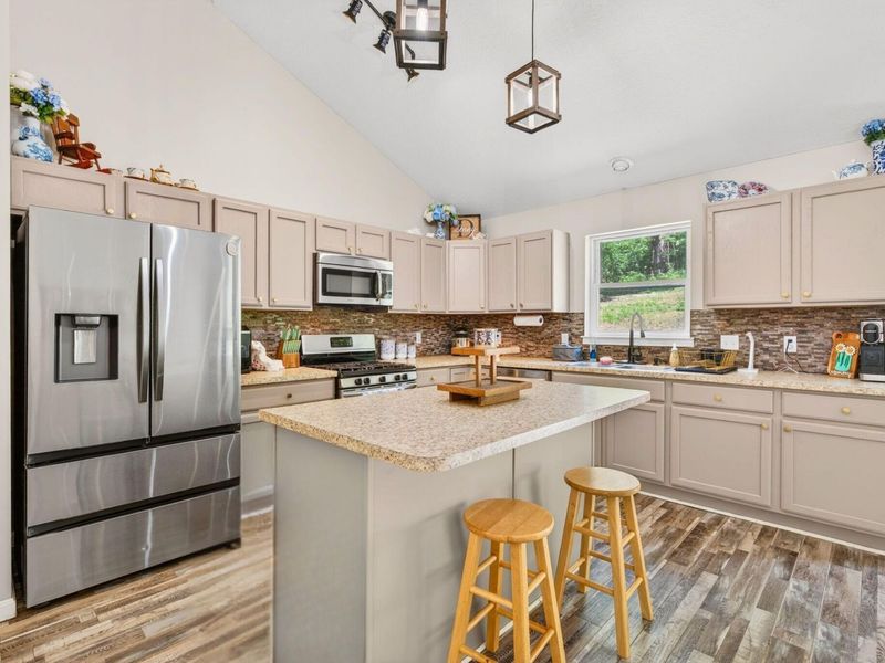 9805 Beaver Pike , Jackson, OH 45640 Photo 18
