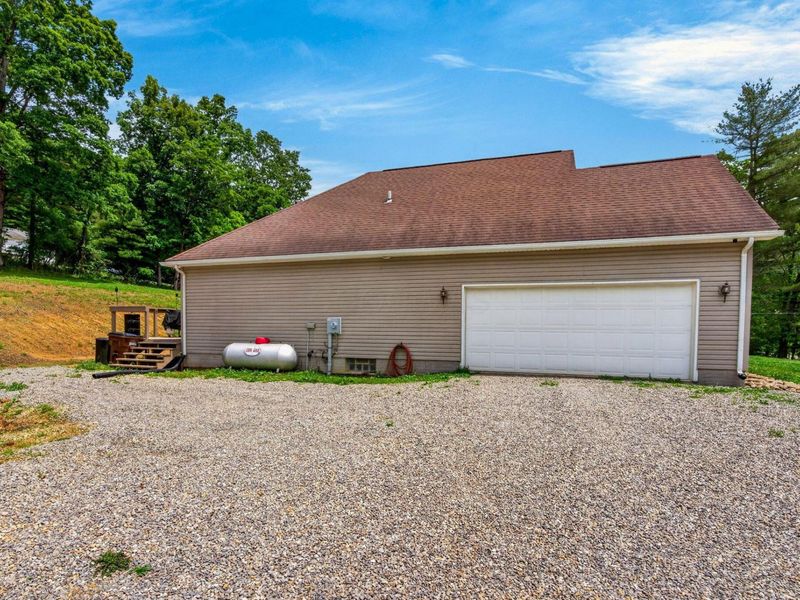 9805 Beaver Pike , Jackson, OH 45640 Photo 32