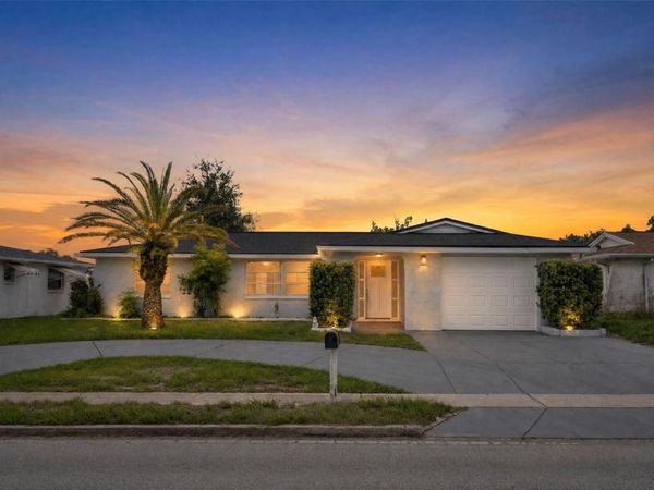 5626 MOOG ROAD, HOLIDAY, FL 34690