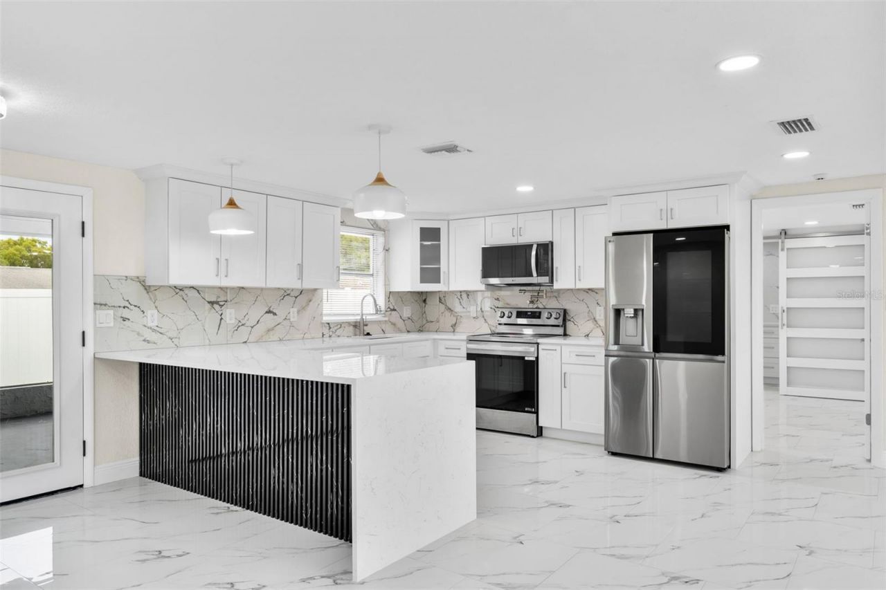 5626 Moog Road, Holiday, FL 34690 Photo