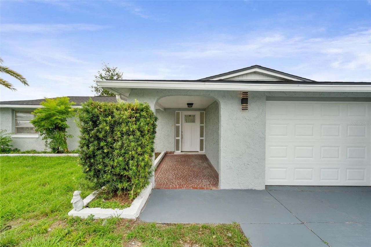 5626 Moog Road, Holiday, FL 34690 Photo