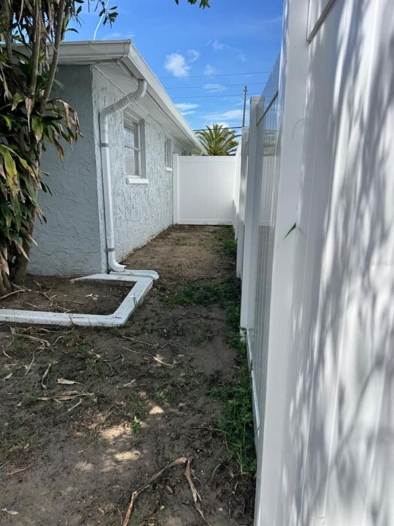 5626 Moog Road, Holiday, FL 34690 Photo