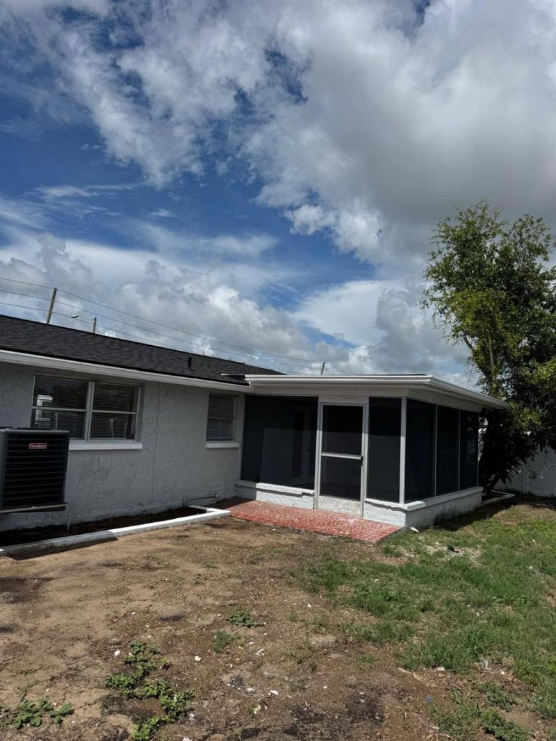 5626 Moog Road, Holiday, FL 34690 Photo