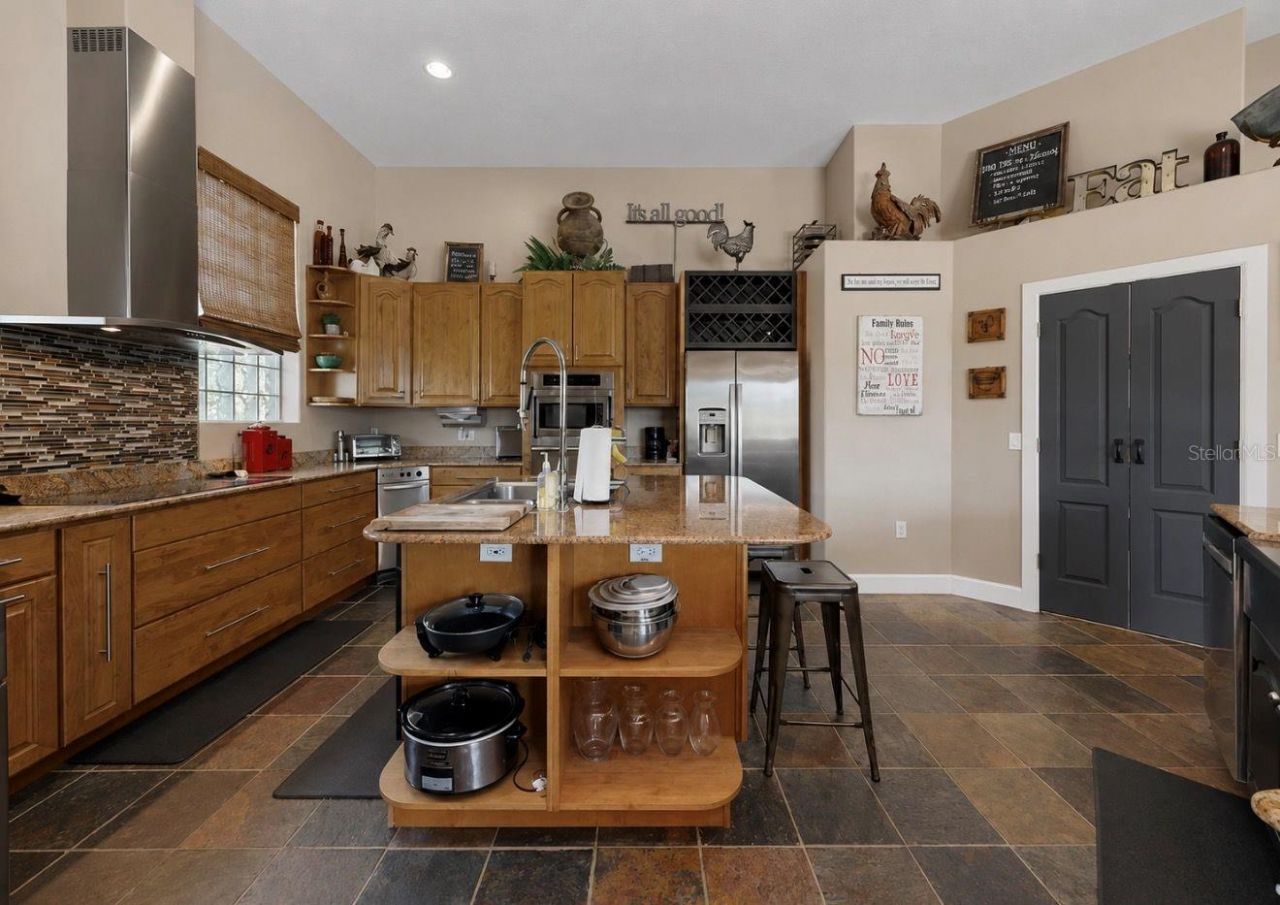 4817 Seth Lane, Plant City, FL 33565 Photo
