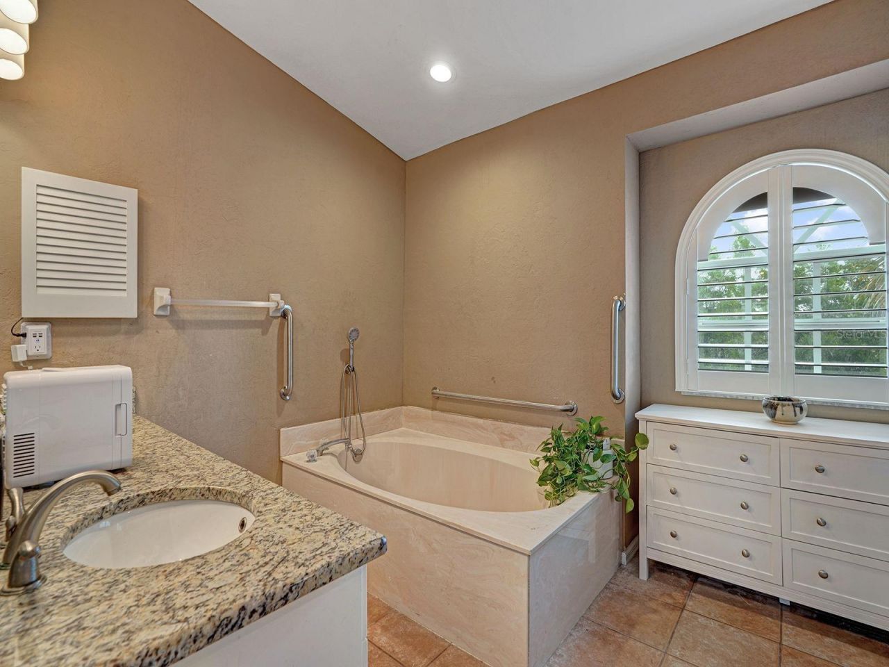 16270 Forest Mist Court, Alva, FL 33920 Photo