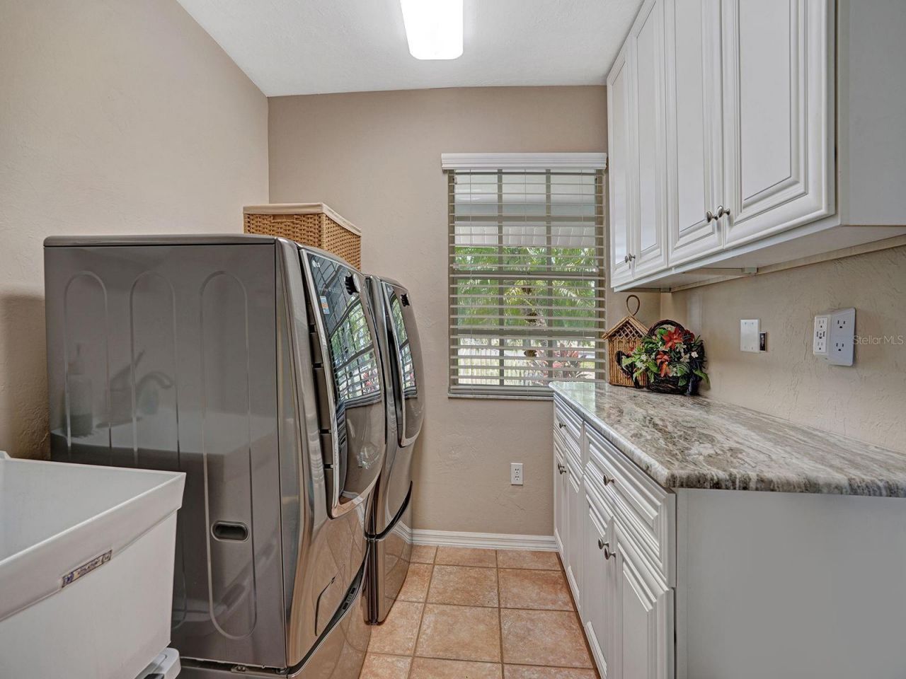 16270 Forest Mist Court, Alva, FL 33920 Photo