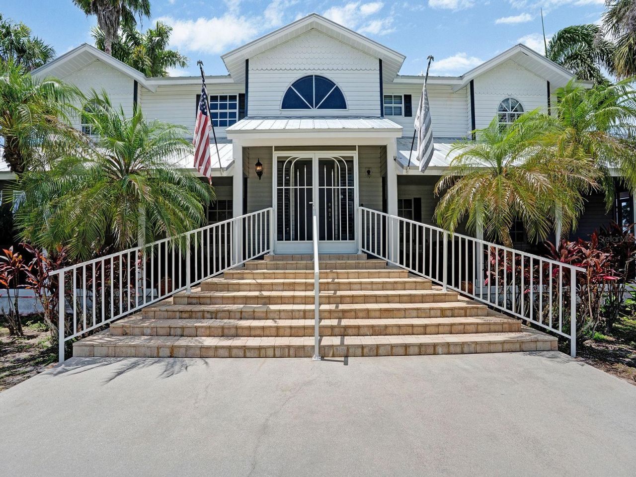 16270 Forest Mist Court, Alva, FL 33920 Photo